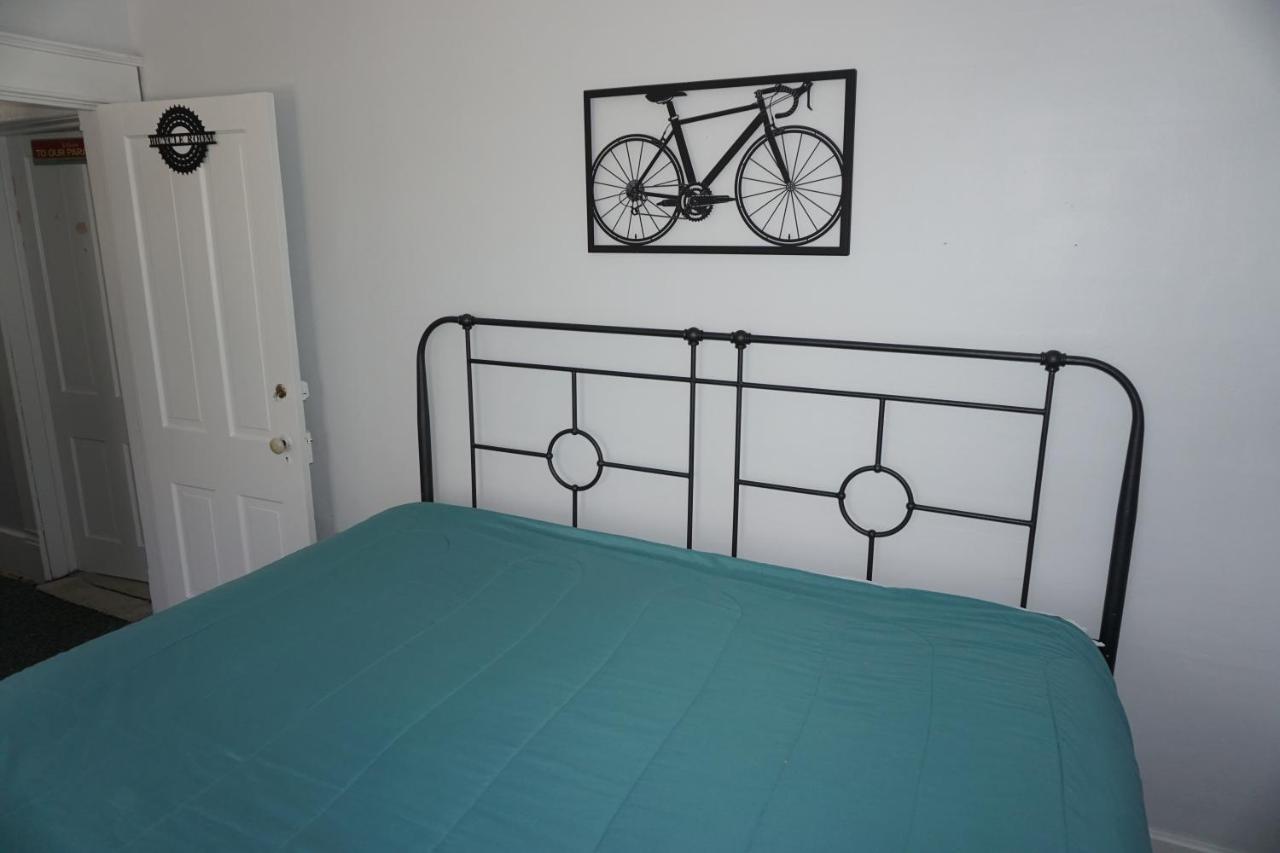 Charlevoix House - The Northside Bed & Breakfast Eksteriør bilde