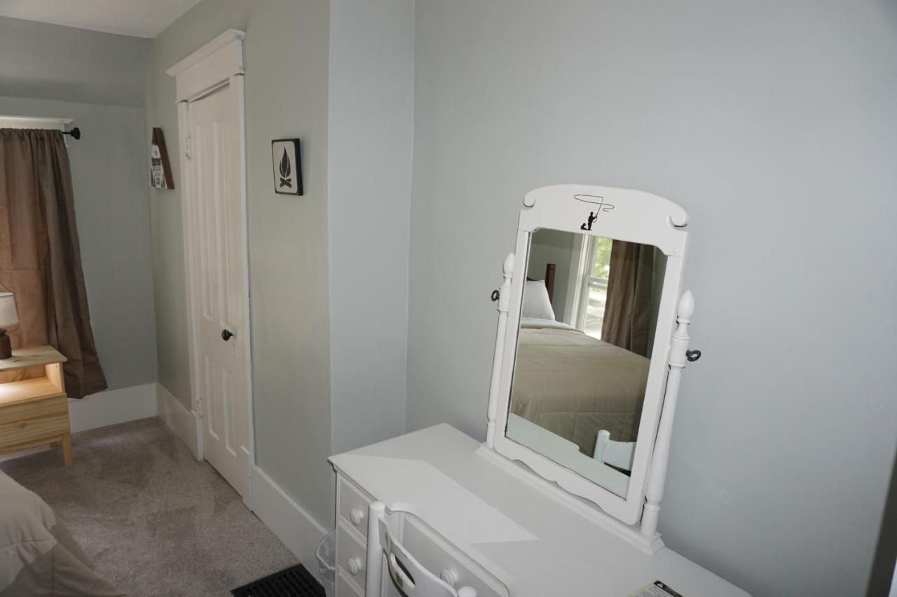 Charlevoix House - The Northside Bed & Breakfast Eksteriør bilde