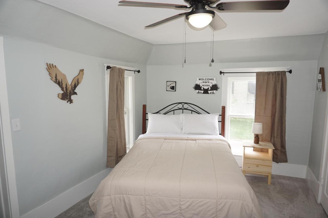 Charlevoix House - The Northside Bed & Breakfast Eksteriør bilde