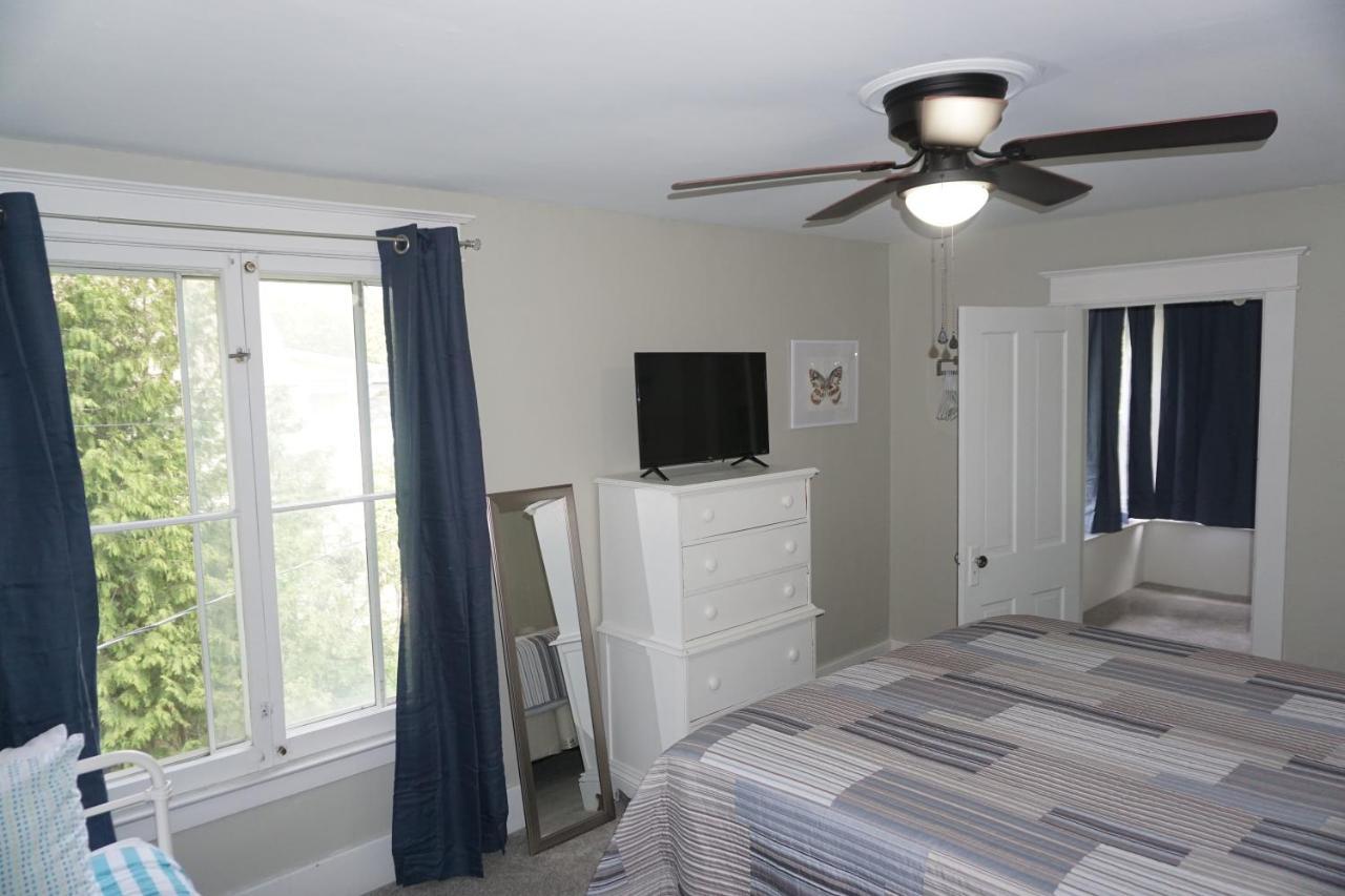 Charlevoix House - The Northside Bed & Breakfast Eksteriør bilde