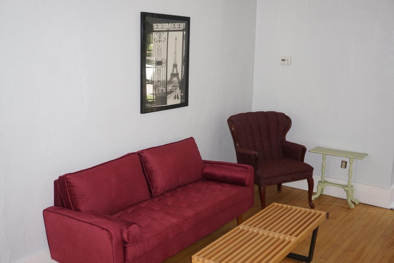 Charlevoix House - The Northside Bed & Breakfast Eksteriør bilde