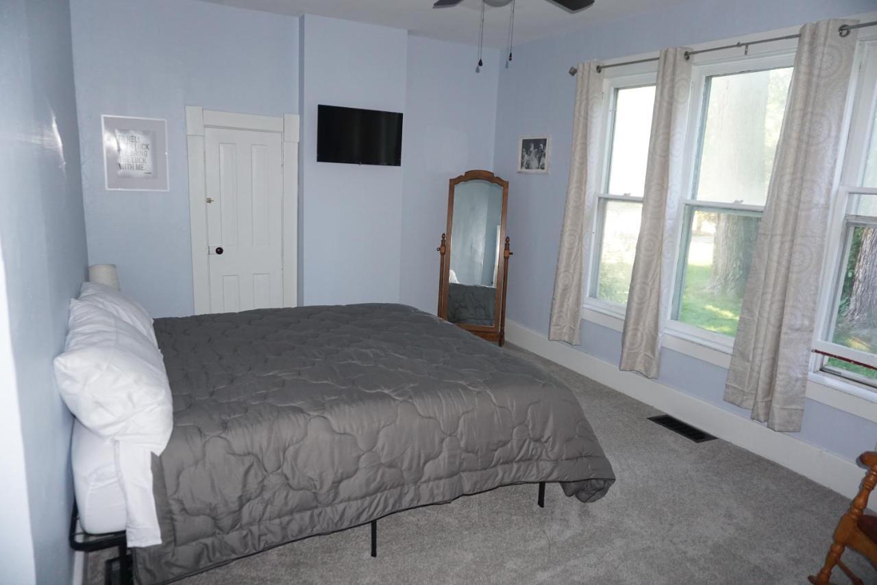 Charlevoix House - The Northside Bed & Breakfast Eksteriør bilde