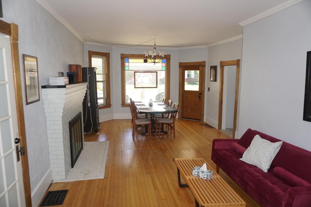 Charlevoix House - The Northside Bed & Breakfast Eksteriør bilde