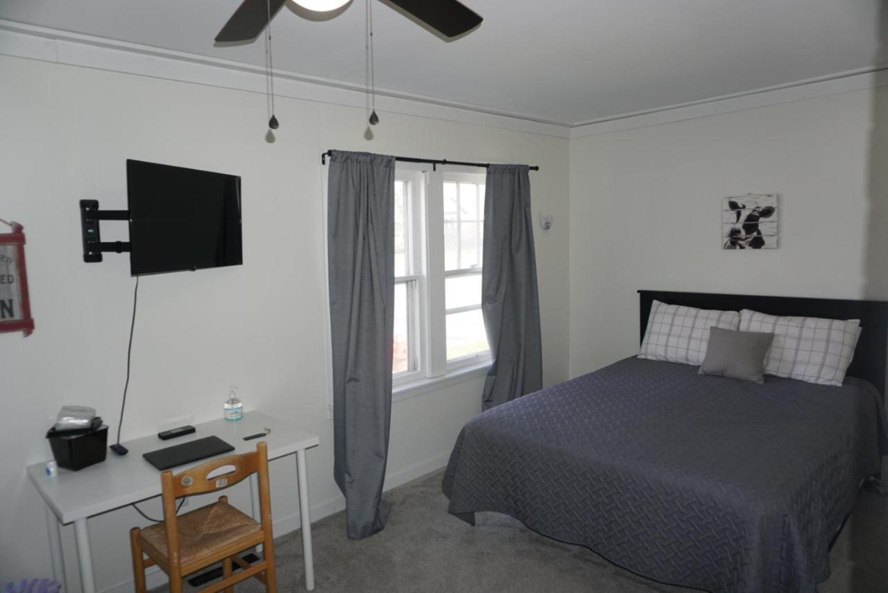 Charlevoix House - The Northside Bed & Breakfast Eksteriør bilde